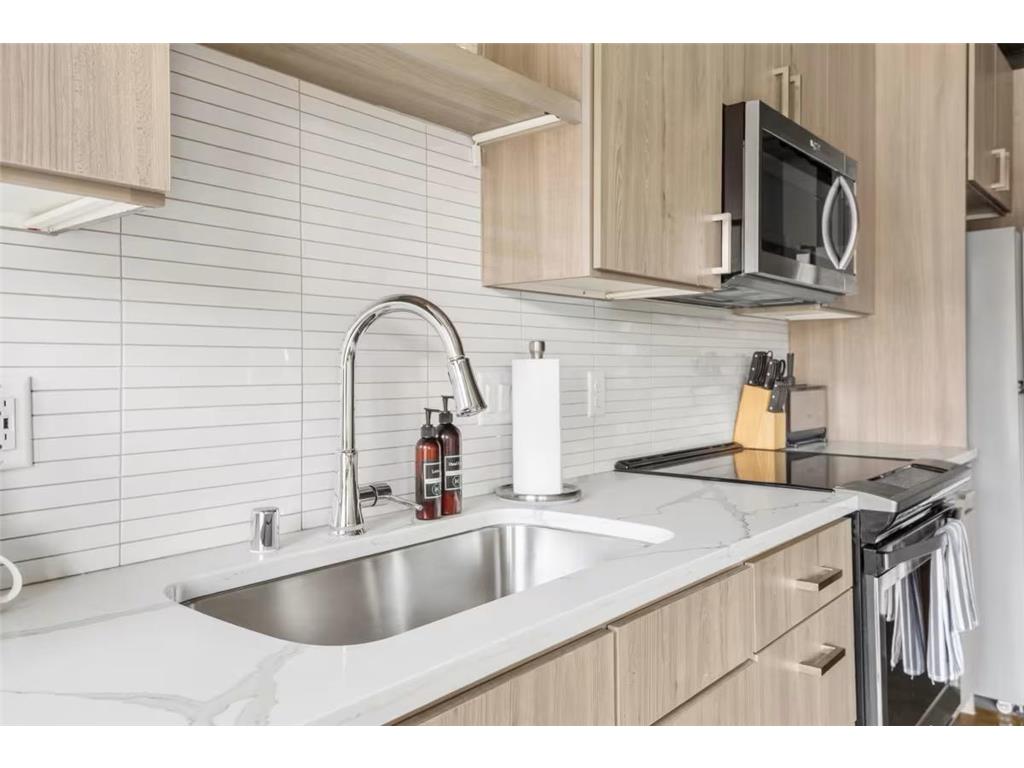 728 N 3rd Street #504 Minneapolis MN 55401 7087328 image10