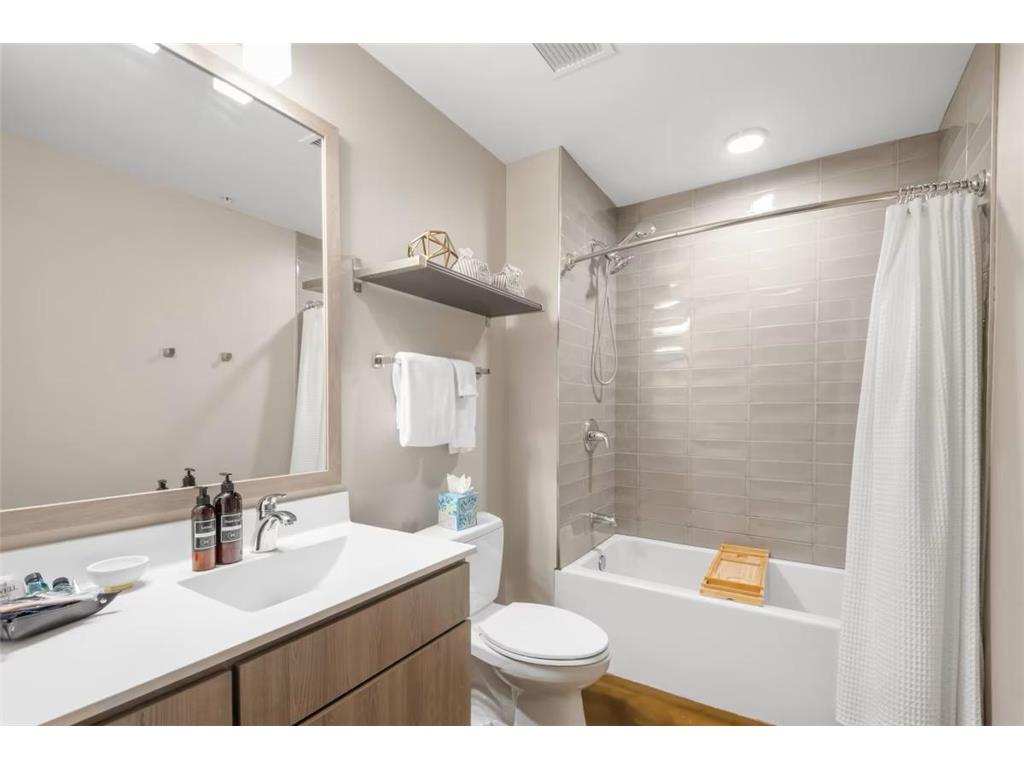 728 N 3rd Street #504 Minneapolis MN 55401 7087328 image7