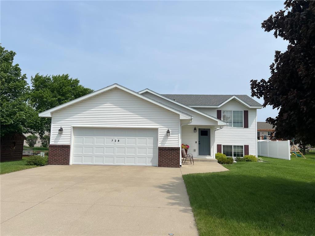 728 W 7th Street Litchfield MN 55355 7091156 image1