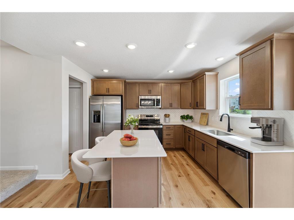 7285 Paris Avenue NE Otsego MN 55330 6708683 image1