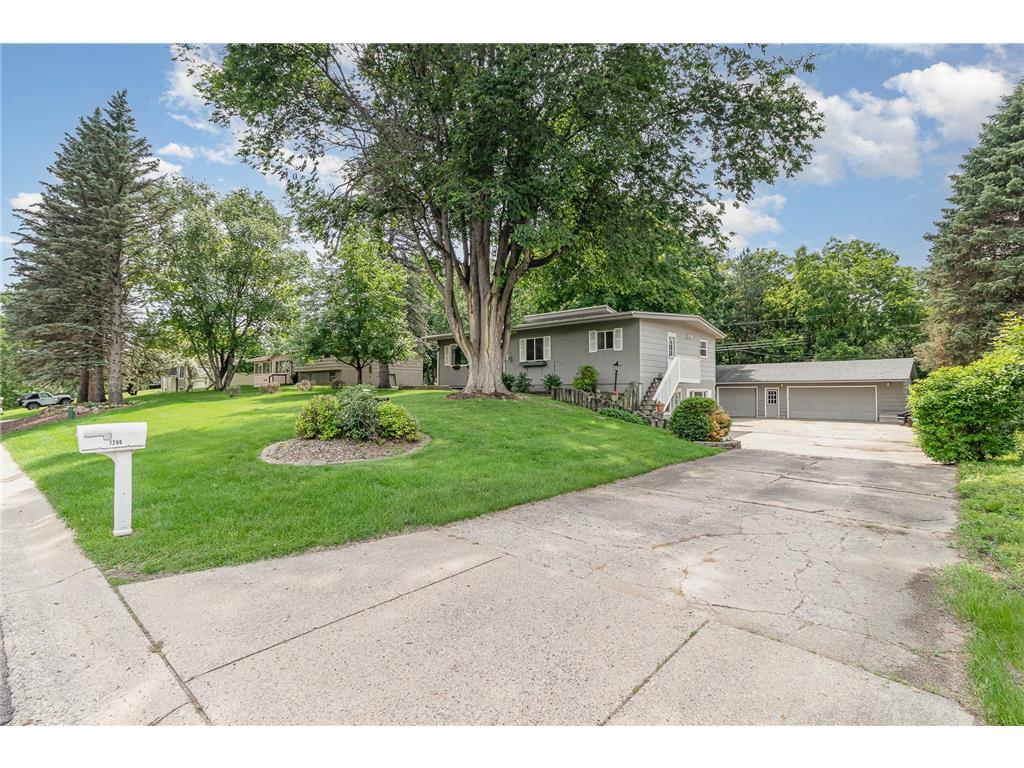 7286 Prairie View Drive Eden Prairie MN 55346 6728582 image1
