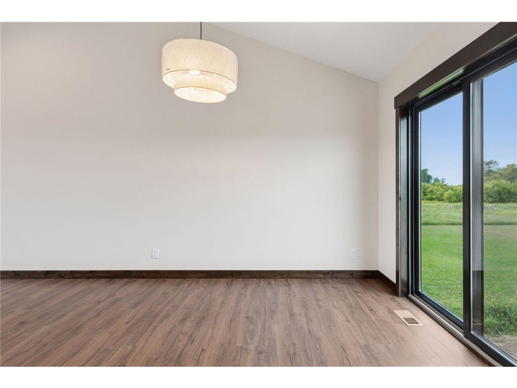 729 163rd Street Hammond WI 54015 6795408 image9