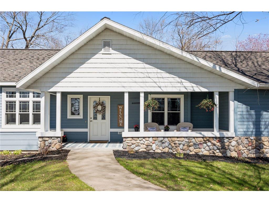 729 220th Street Osceola WI 54020 6521812 image1