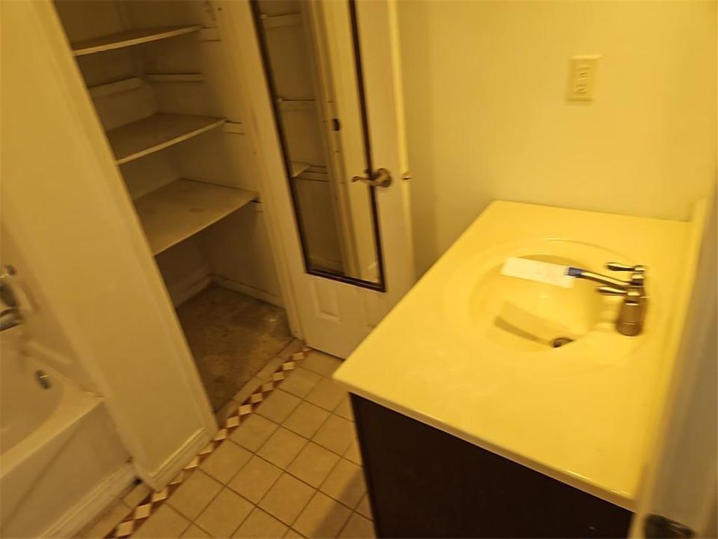 729 Brisbin Street Anoka MN 55303 7049841 image15