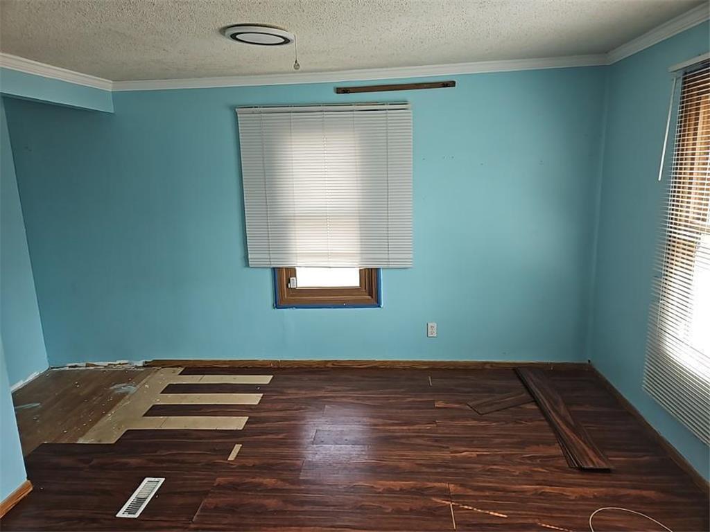 729 Brisbin Street Anoka MN 55303 7049841 image20