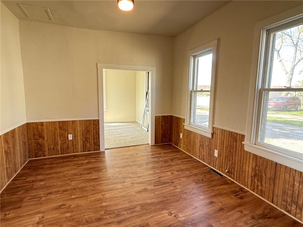 729 E Ripley Street Litchfield MN 55355 7073258 image14