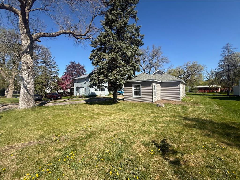 729 E Ripley Street Litchfield MN 55355 7073258 image2