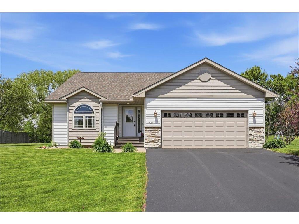 729 Hidden Lane New Richmond WI 54017 7076223 image1