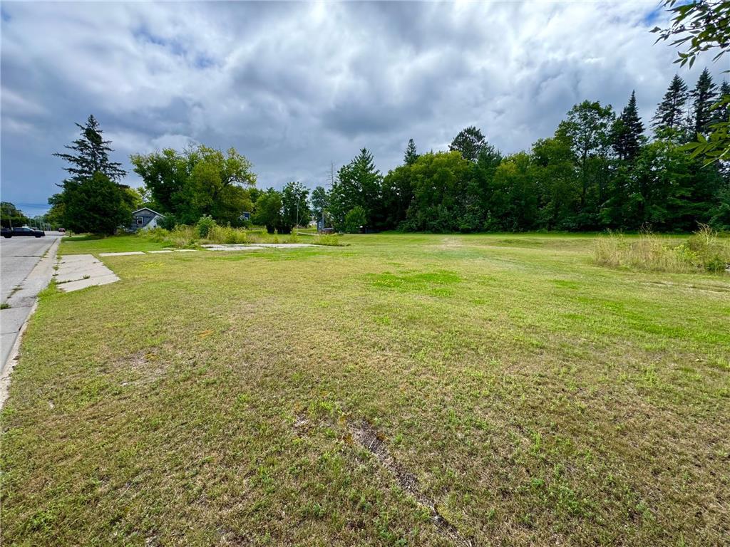 729 NW 3rd Avenue Grand Rapids MN 55744 7040900 image7