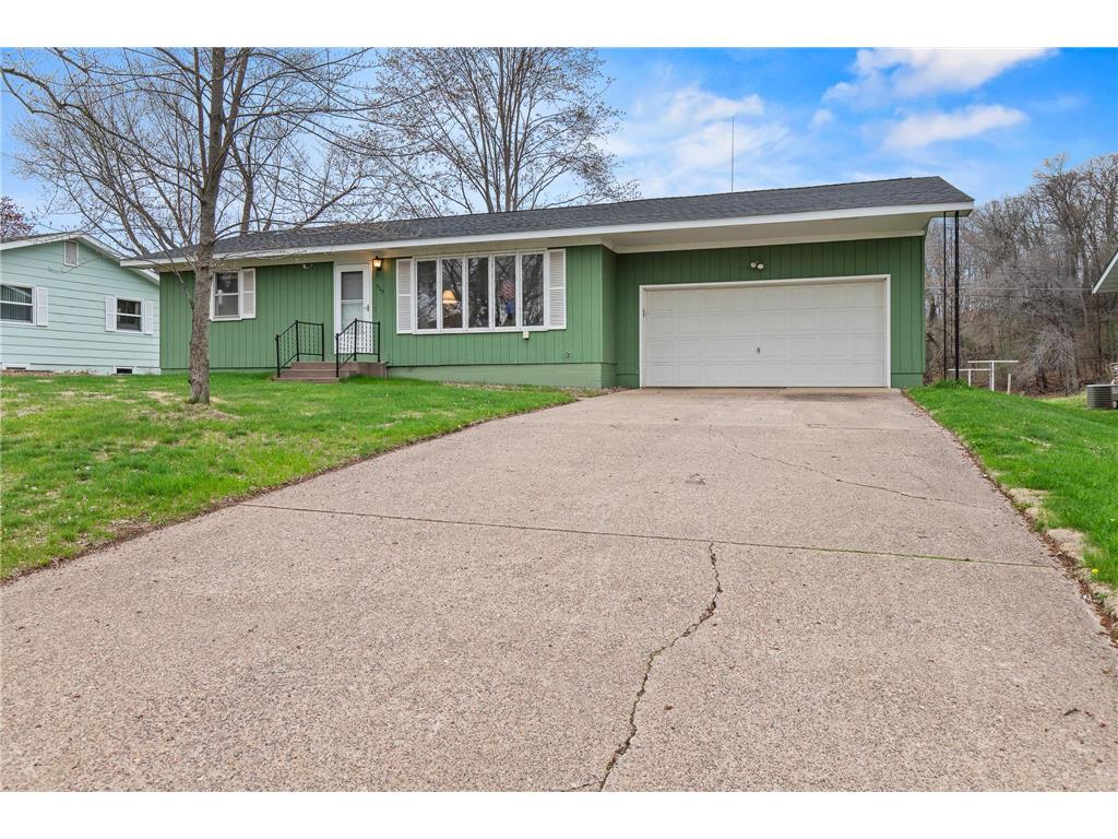 729 River Heights Road Menomonie WI 54751 6715019 image1