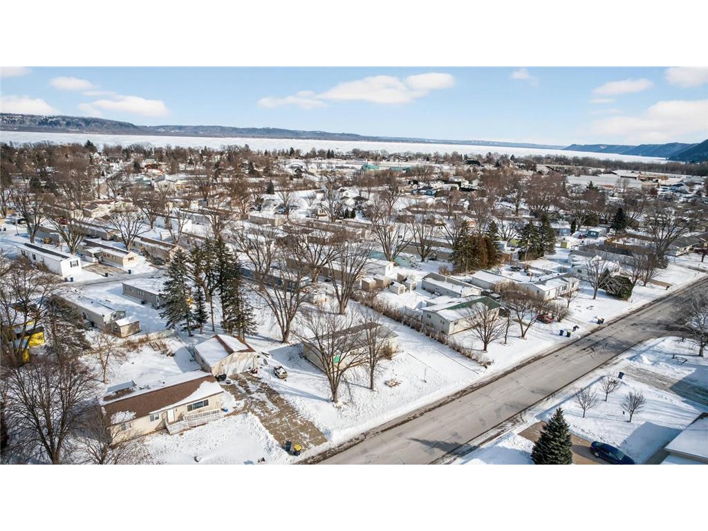 729 S 10th Street Lake City MN 55041 7014096 image11