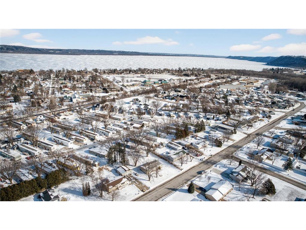 729 S 10th Street Lake City MN 55041 7014096 image4