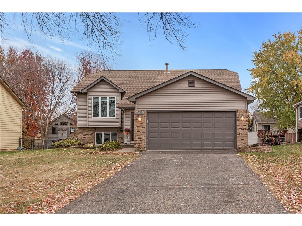 7294 Upper 157th Street W Apple Valley MN 55124 6302692 image1