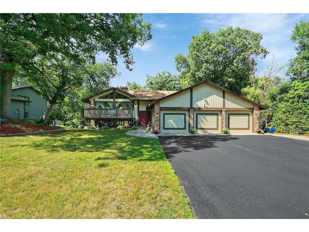7295 130th Street W Apple Valley MN 55124 6408437 image1