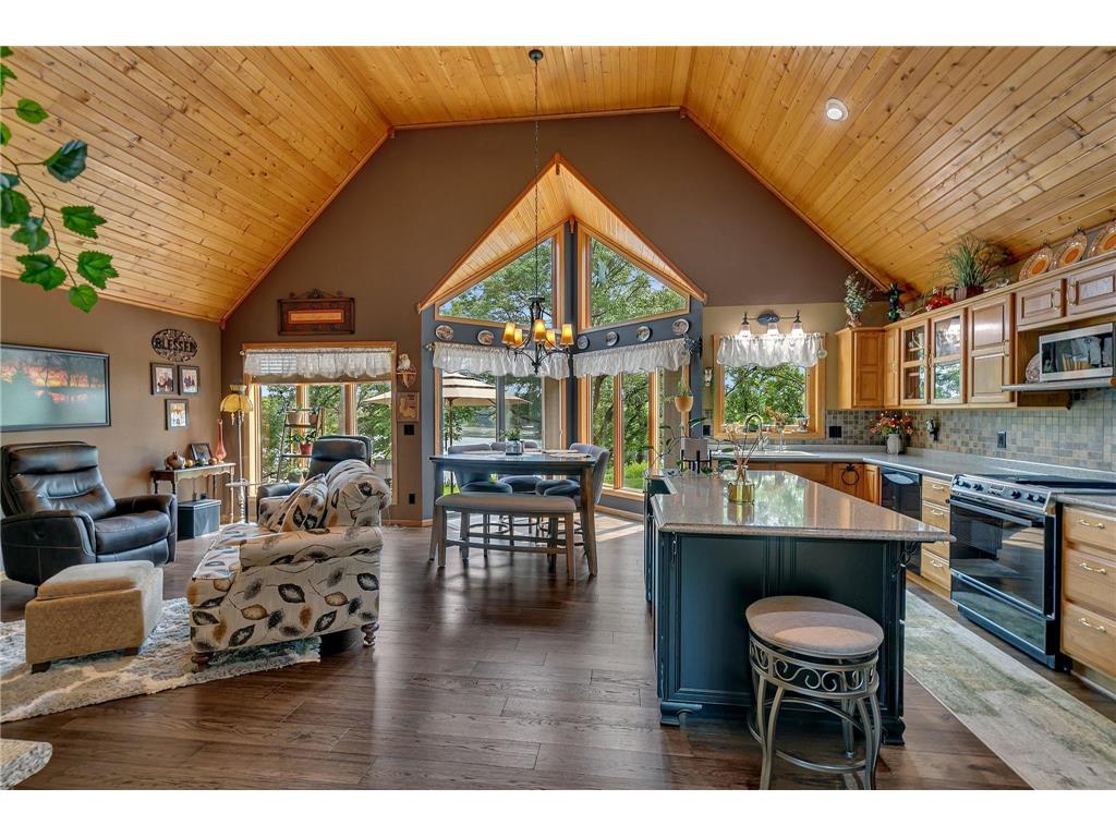 72959 235th Street Dassel MN 55325 - Spring 6724233 image2