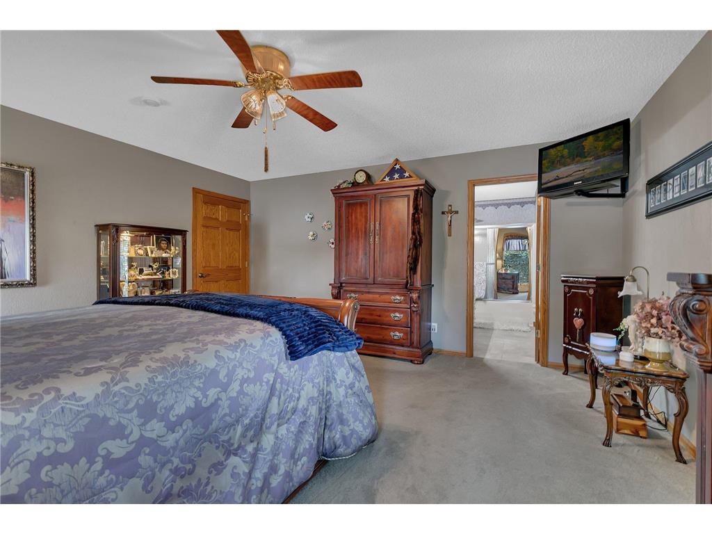 72959 235th Street Dassel MN 55325 - Spring 6724233 image21