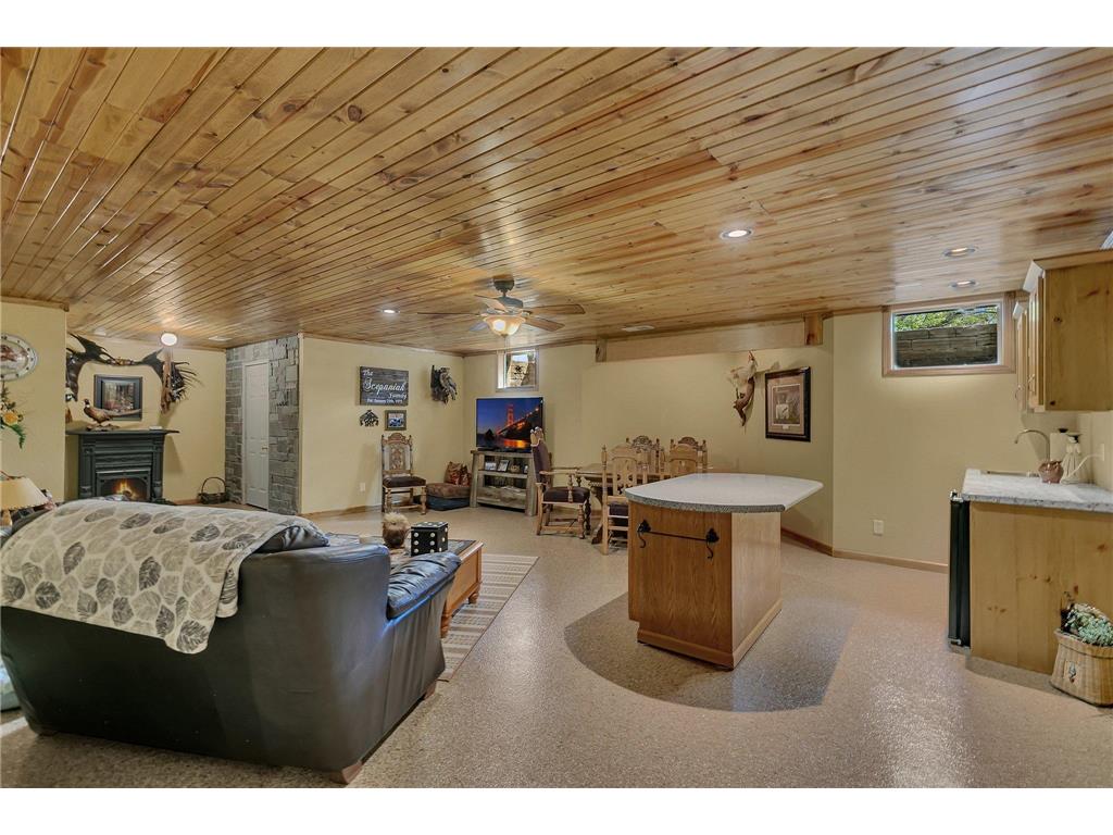 72959 235th Street Dassel MN 55325 - Spring 6724233 image25