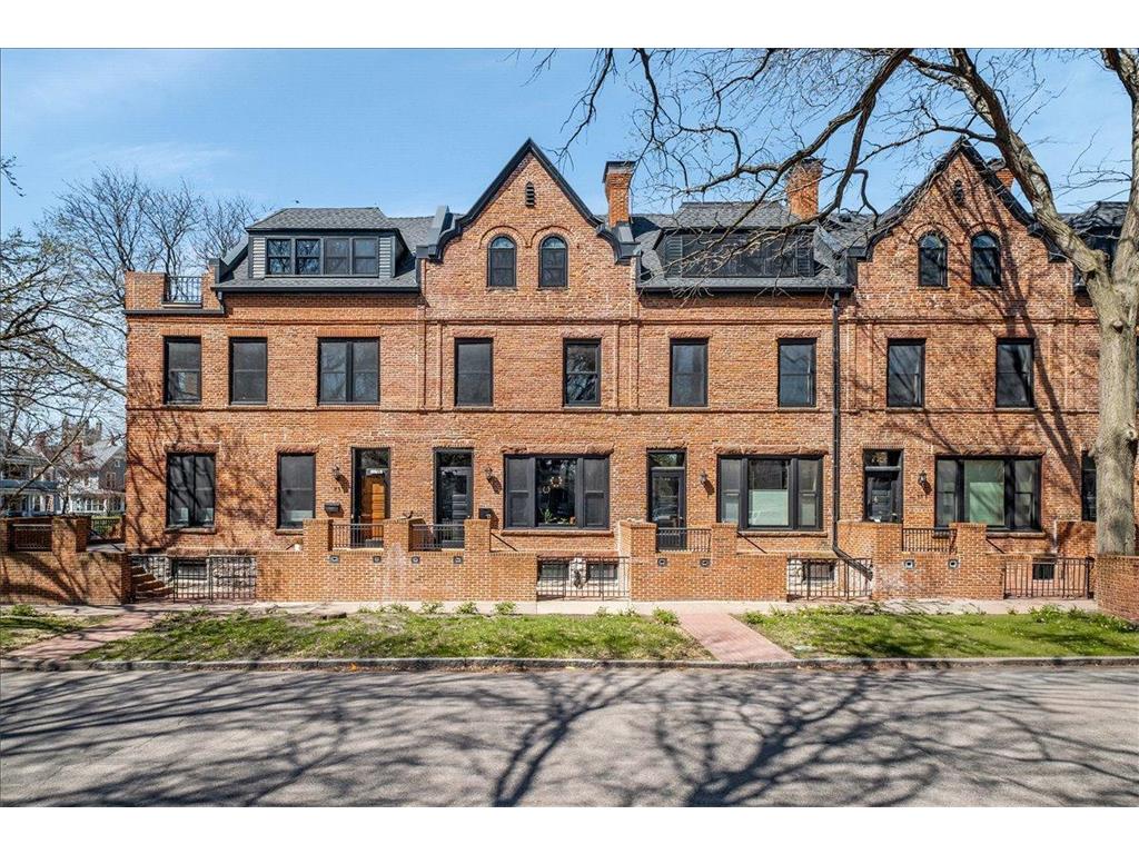 73 Mackubin Street Saint Paul MN 55102 7049035 image1