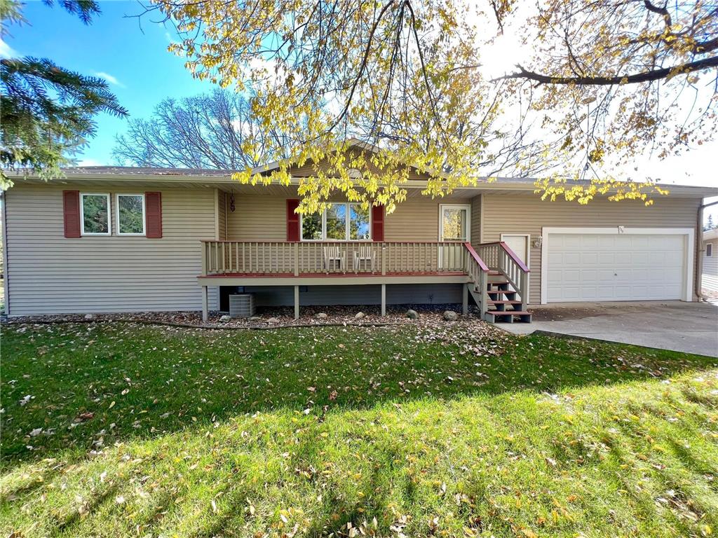 730 10th Street NW Wadena MN 56482 6451926 image1