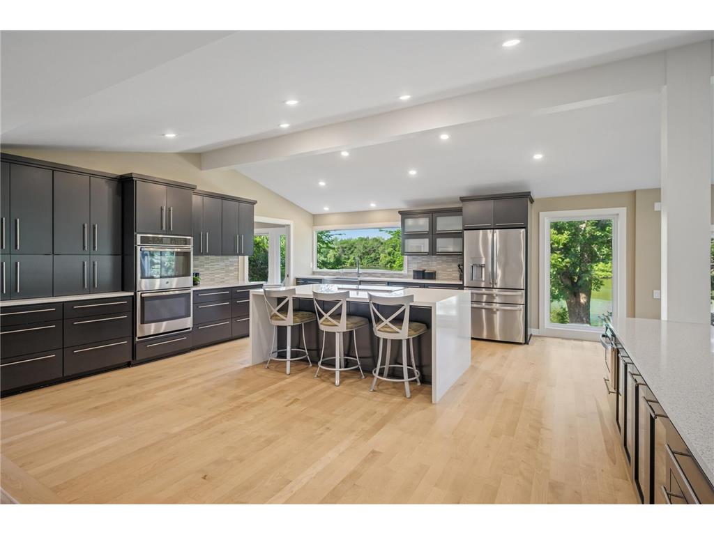 730 Amber Drive Shoreview MN 55126 - Emily 6752092 image11