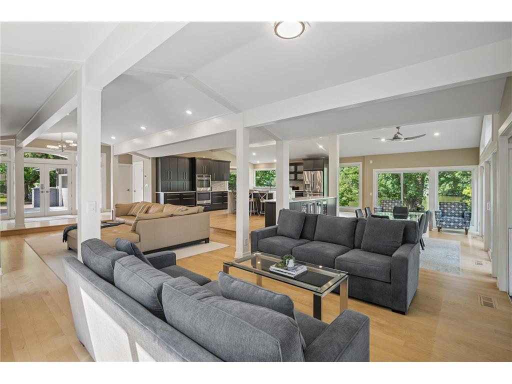 730 Amber Drive Shoreview MN 55126 - Emily 6752092 image23