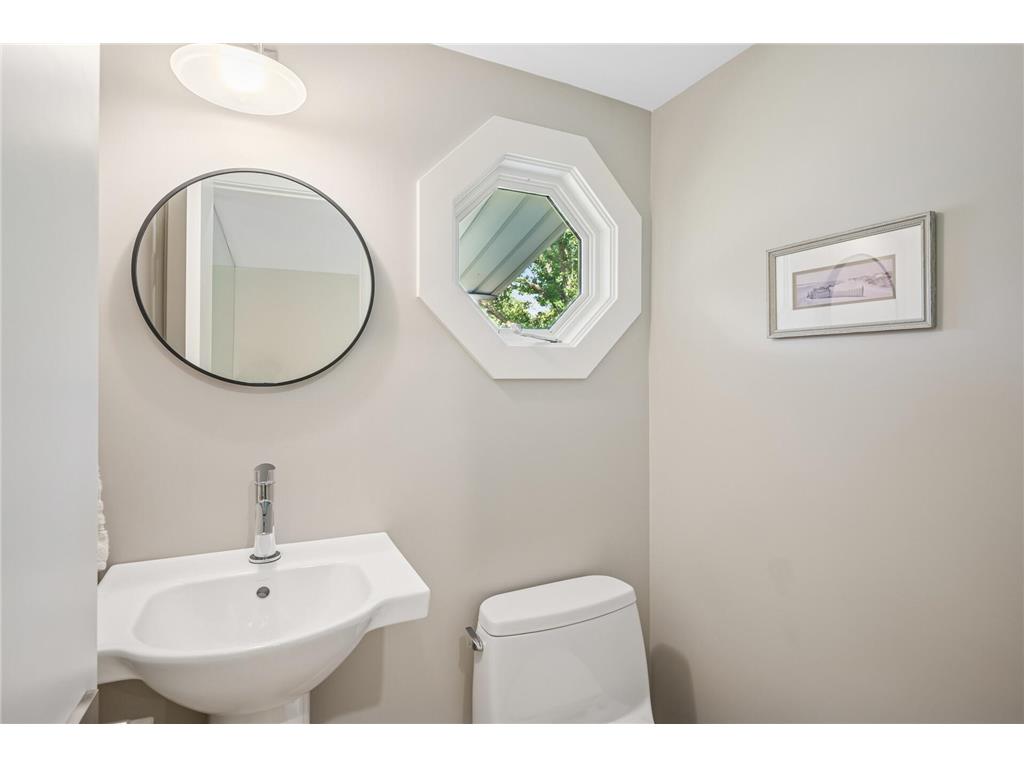 730 Amber Drive Shoreview MN 55126 - Emily 6752092 image26