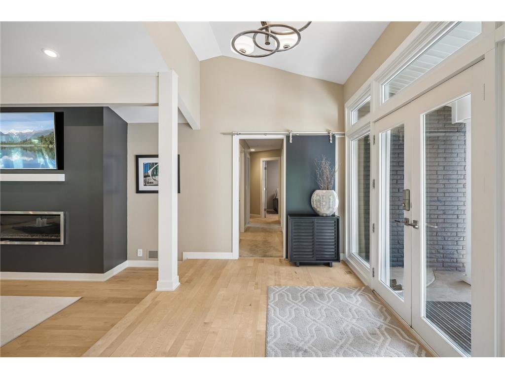730 Amber Drive Shoreview MN 55126 - Emily 6752092 image27