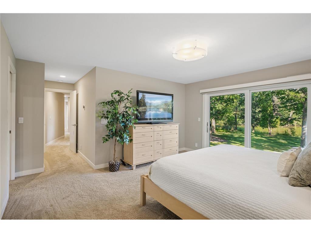 730 Amber Drive Shoreview MN 55126 - Emily 6752092 image29