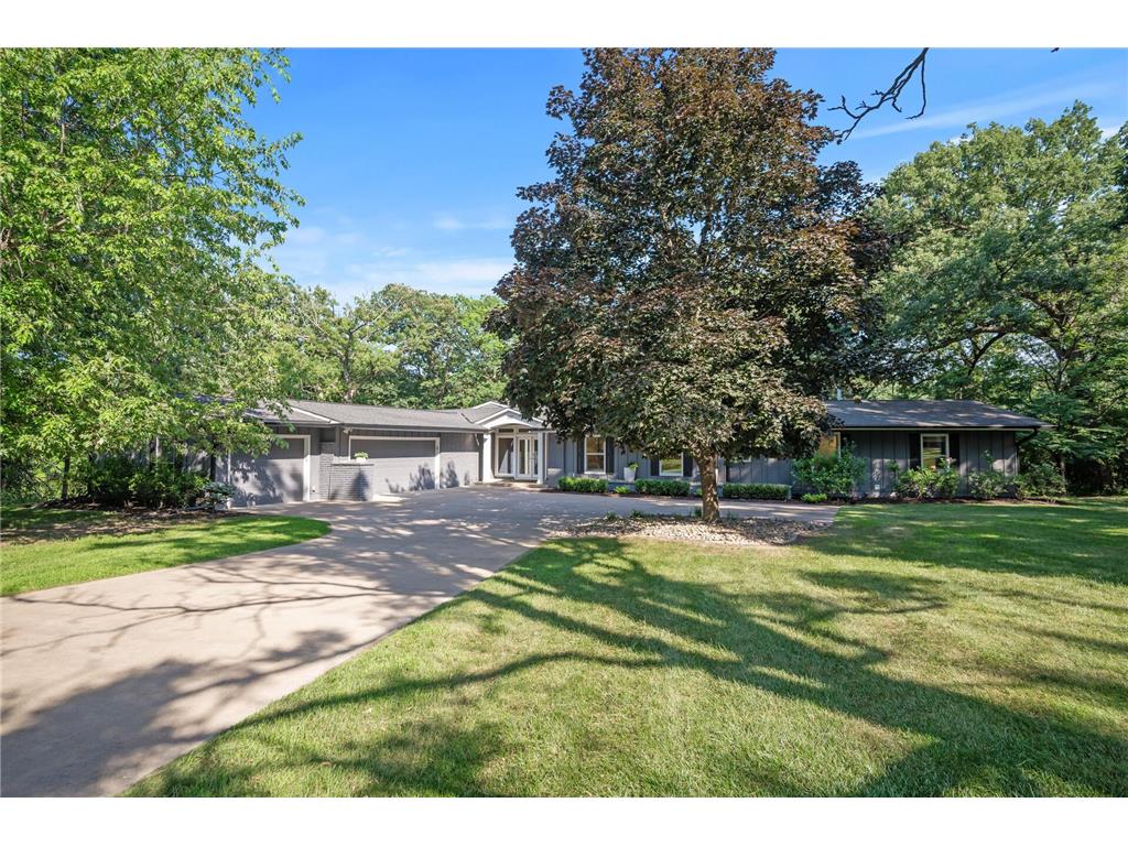 730 Amber Drive Shoreview MN 55126 - Emily 6752092 image3