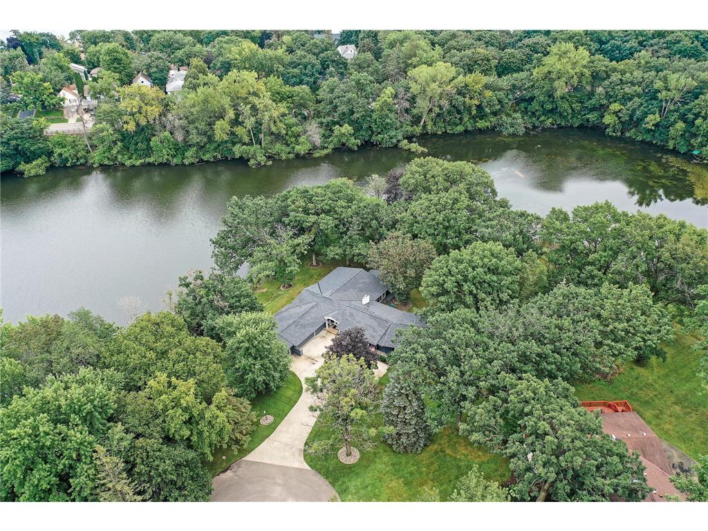 730 Amber Drive Shoreview MN 55126 - Emily 6752092 image53