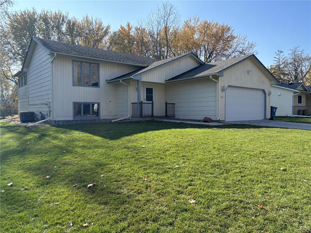 730 Hiawatha Avenue Vadnais Heights MN 55127 6456762 image1