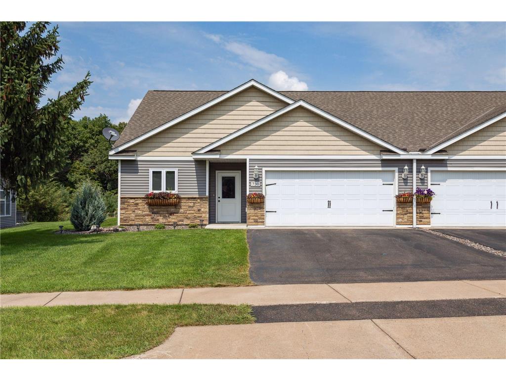 730 Hilltop Drive Taylors Falls MN 55084 6411703 image1