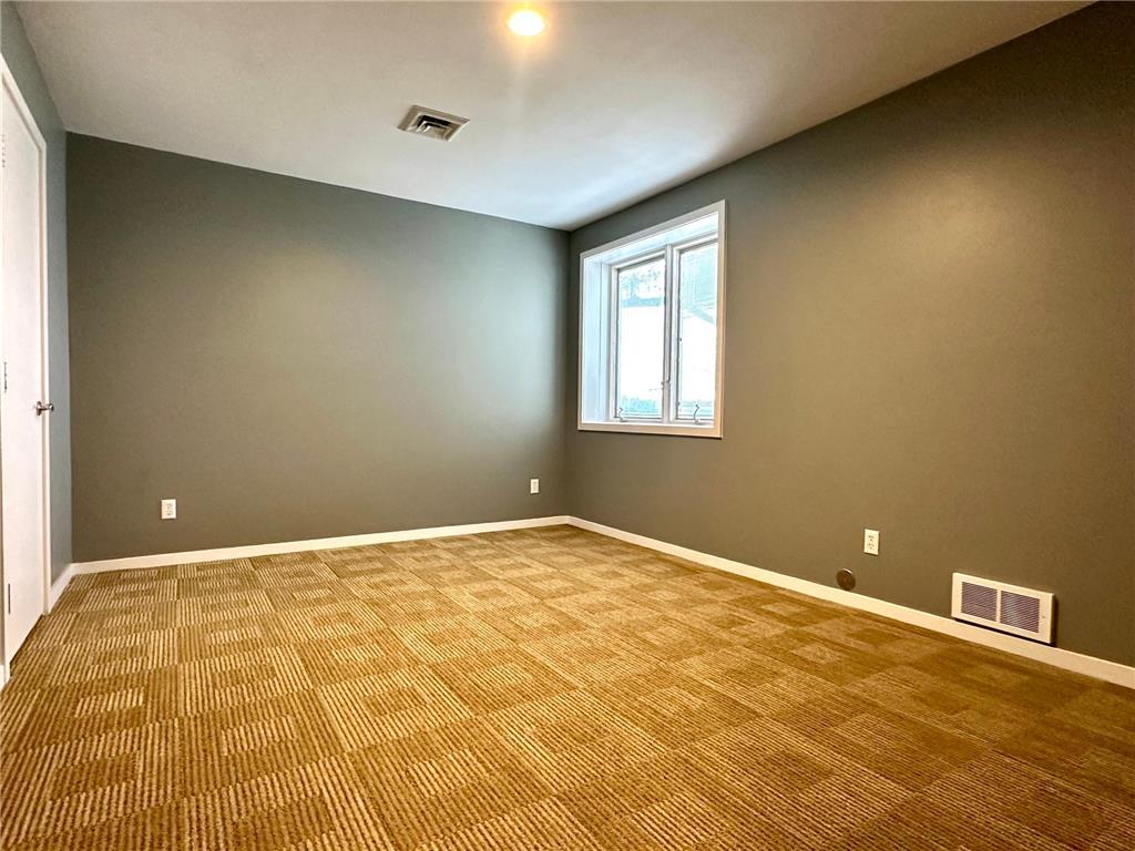 730 Lake Court, Worthington, MN, 56187 MLS 6524171 Edina Realty