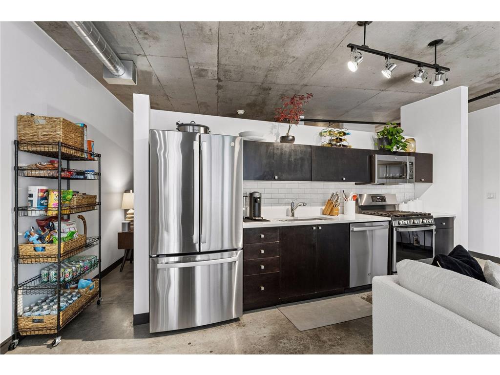 730 N 4th Street #204 Minneapolis MN 55401 7047148 image7