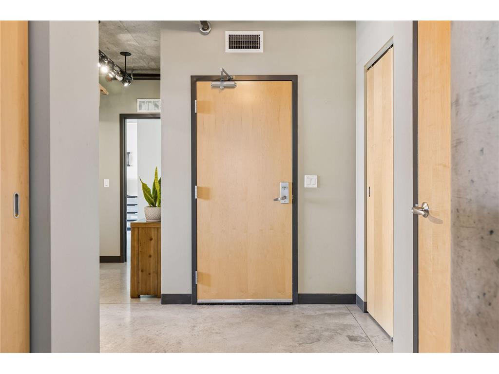 730 N 4th Street #402 Minneapolis MN 55401 7071793 image14
