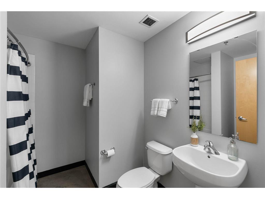 730 N 4th Street #808 Minneapolis MN 55401 7093452 image16