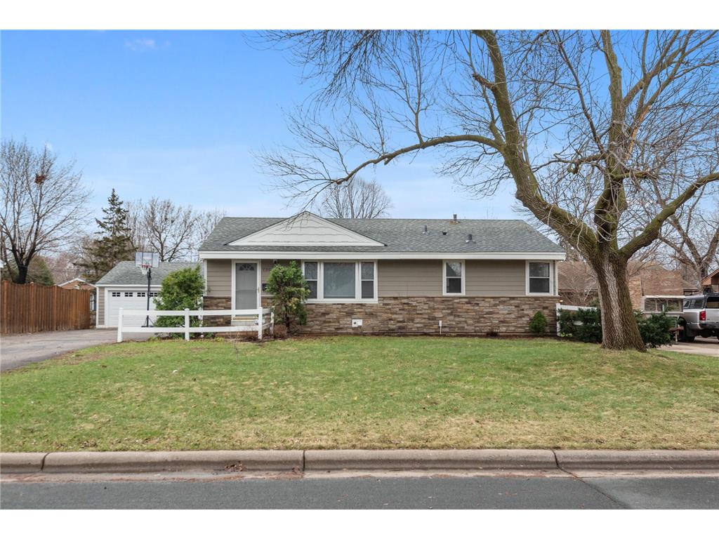 730 Overton Drive NE Fridley MN 55432 6352549 image1