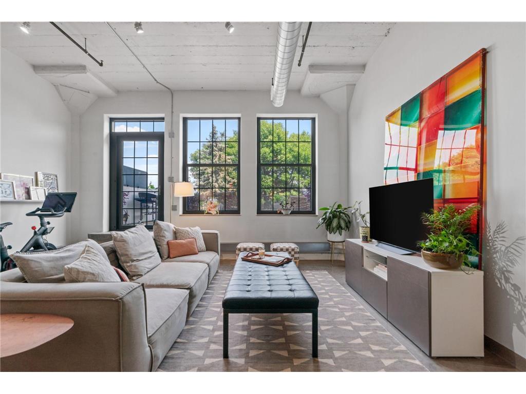 730 Stinson Boulevard #223 Minneapolis MN 55413 6589640 image1