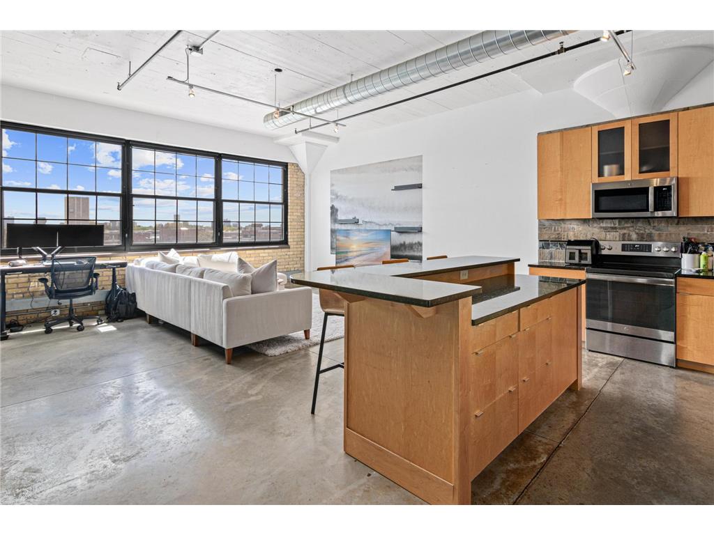 730 Stinson Boulevard #309 Minneapolis MN 55413 7066699 image3