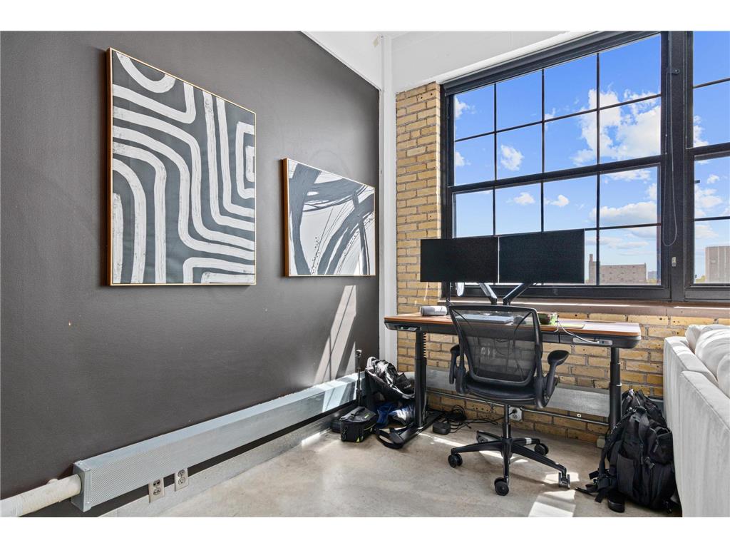 730 Stinson Boulevard #309 Minneapolis MN 55413 7066699 image4