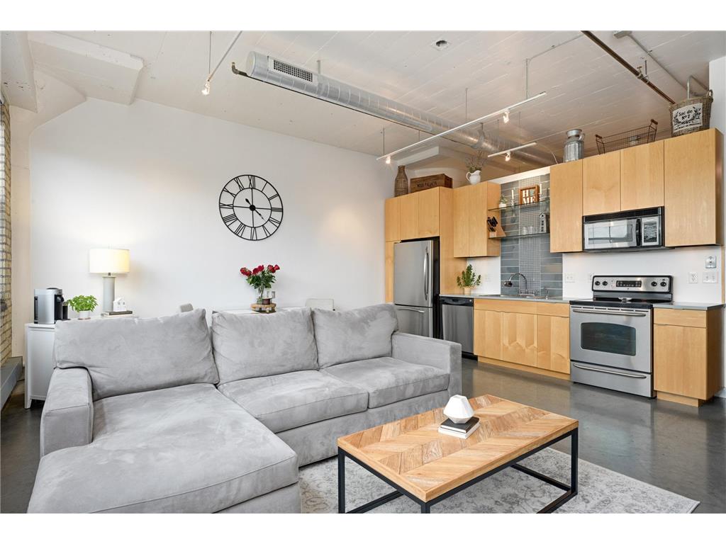 730 Stinson Boulevard #319 Minneapolis MN 55413 6796505 image10