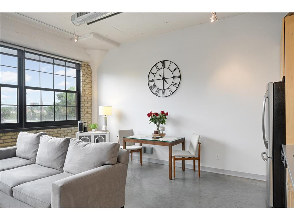 730 Stinson Boulevard #319 Minneapolis MN 55413 6796505 image11