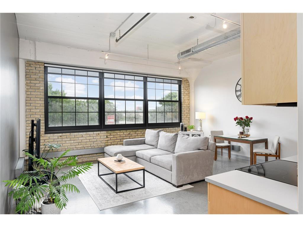 730 Stinson Boulevard #319 Minneapolis MN 55413 6796505 image3