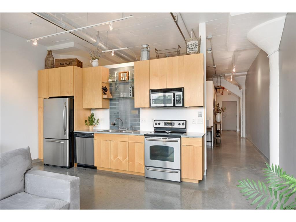 730 Stinson Boulevard #319 Minneapolis MN 55413 6796505 image4