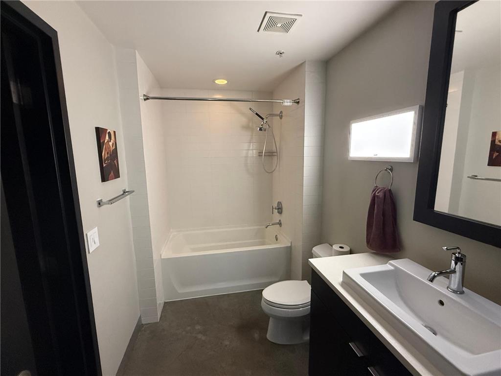 730 Stinson Boulevard #407 Minneapolis MN 55413 7106667 image15