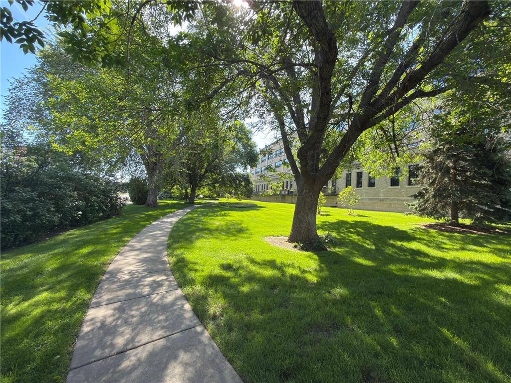 730 Stinson Boulevard #407 Minneapolis MN 55413 7106667 image26