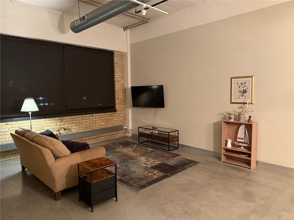 730 Stinson Boulevard #407 Minneapolis MN 55413 7106667 image6