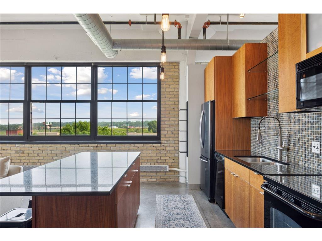 730 Stinson Boulevard #414 Minneapolis MN 55413 6791199 image11