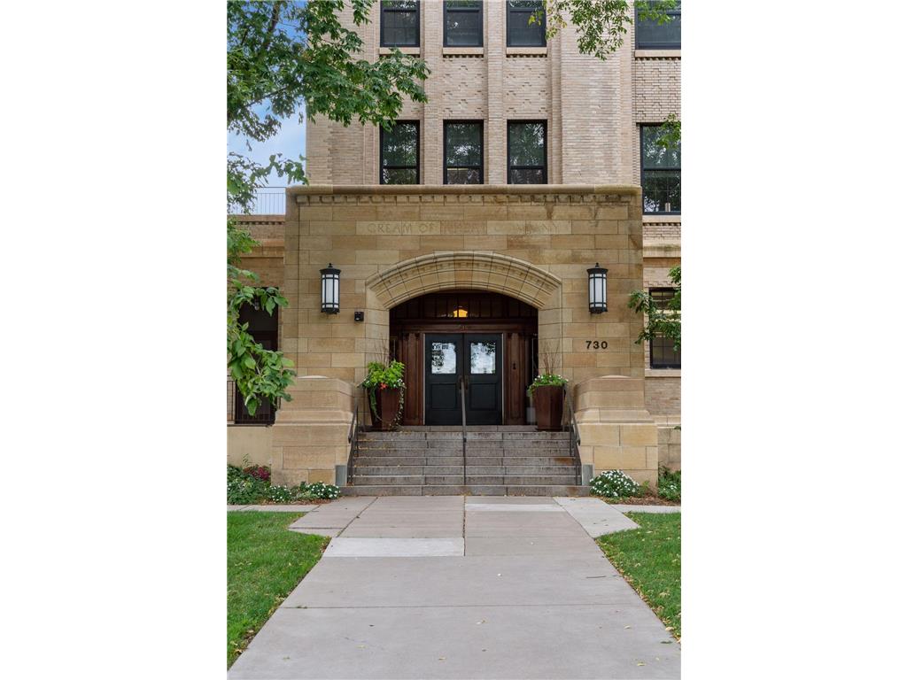 730 Stinson Boulevard #414 Minneapolis MN 55413 6791199 image25