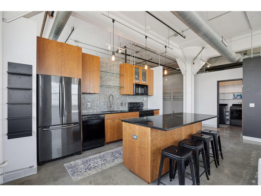 730 Stinson Boulevard #414 Minneapolis MN 55413 6791199 image8